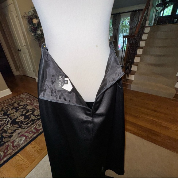 Xscape Women’s Floral Long Satin Skirt Black Size 10 - Picture 9 of 17